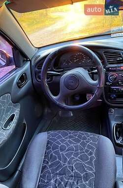 Седан Daewoo Lanos 2003 в Харькове