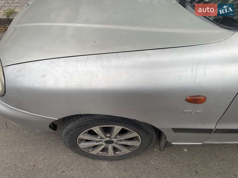 Седан Daewoo Lanos 2004 в Николаеве