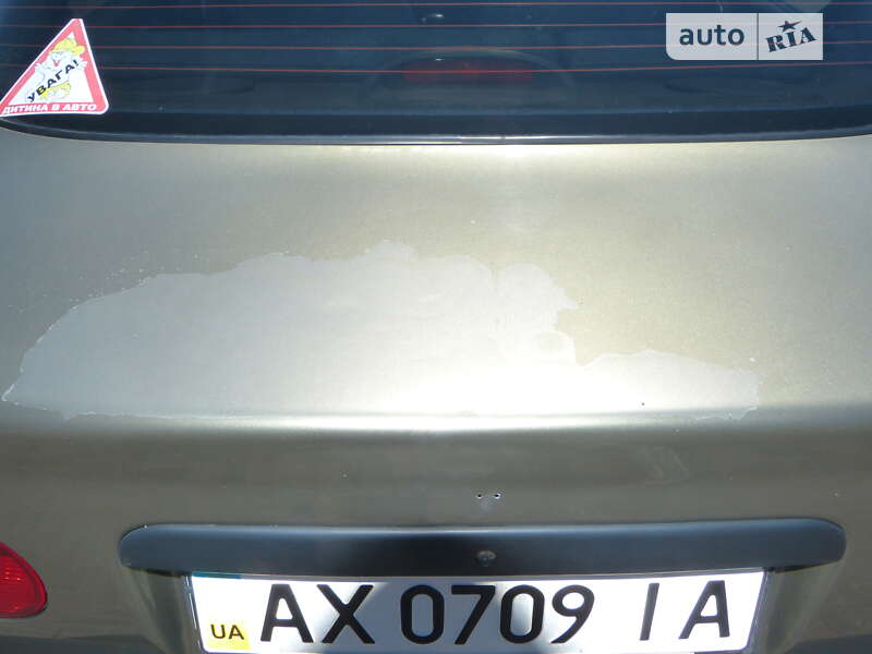 Седан Daewoo Lanos 2002 в Краснограде