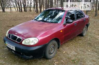 Седан Daewoo Lanos 1998 в Новомосковске