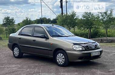 Седан Daewoo Lanos 2002 в Червонограде