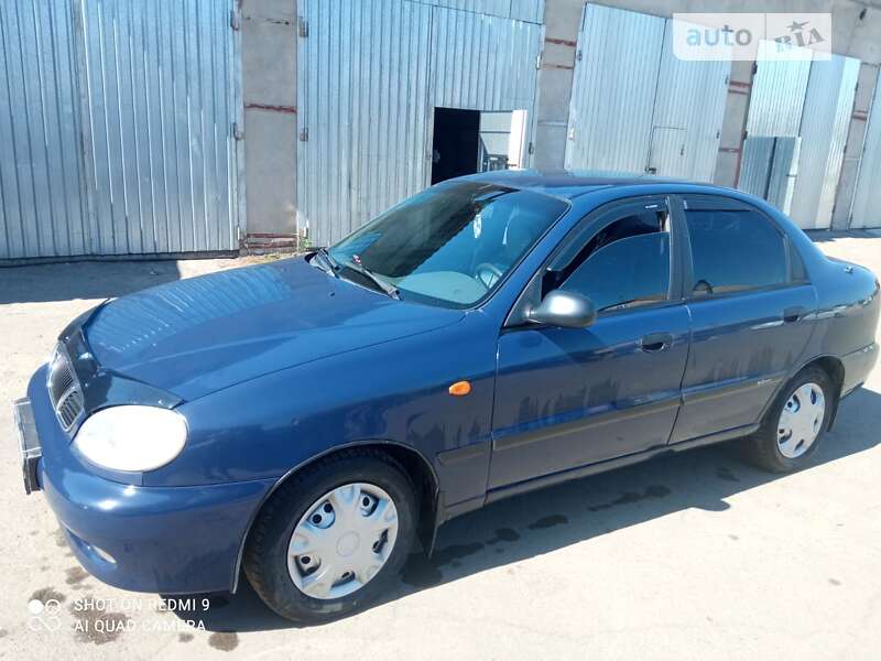 Седан Daewoo Lanos 2006 в Малині