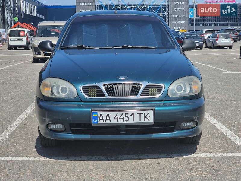 Седан Daewoo Lanos 2002 в 