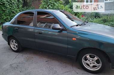 Седан Daewoo Lanos 2004 в Хмельницькому