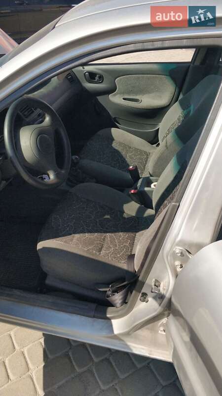 Седан Daewoo Lanos 2006 в Львові
