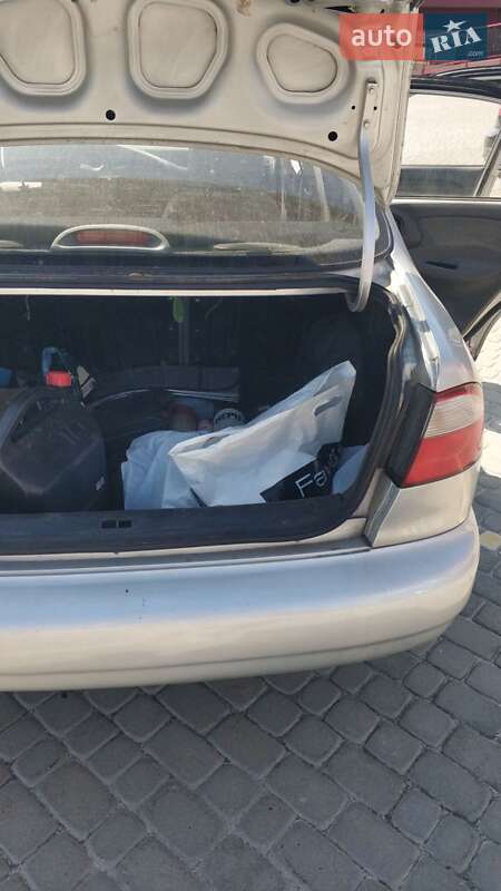 Седан Daewoo Lanos 2006 в Львові