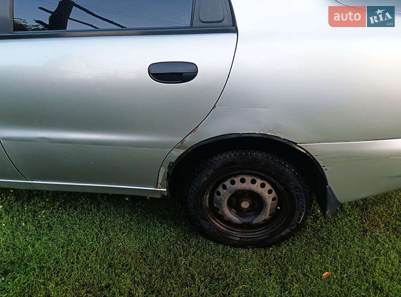 Седан Daewoo Lanos 2003 в Боярке