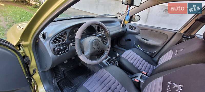 Седан Daewoo Lanos 2006 в Перечине