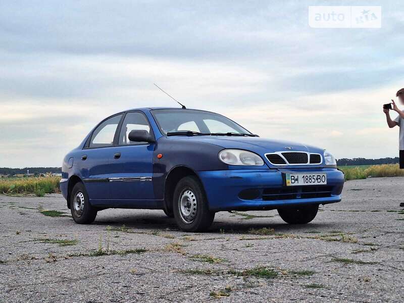 Седан Daewoo Lanos 2008 в Котельві