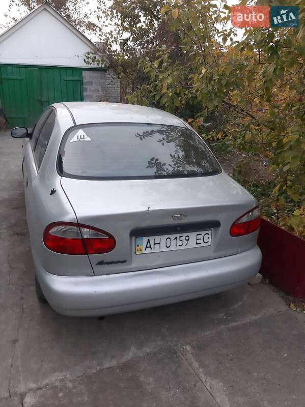 Седан Daewoo Lanos 2001 в Мукачево