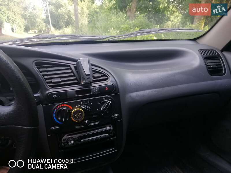 Седан Daewoo Lanos 2008 в Полтаві