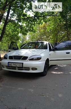 Седан Daewoo Lanos 2004 в Дніпрі