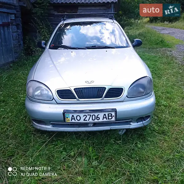 Daewoo Lanos 2001