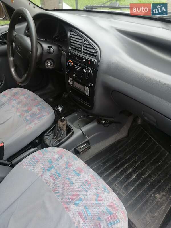 Седан Daewoo Lanos 2001 в Трускавце