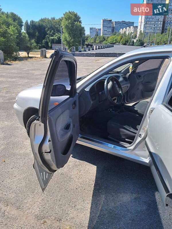 Седан Daewoo Lanos 2007 в Днепре