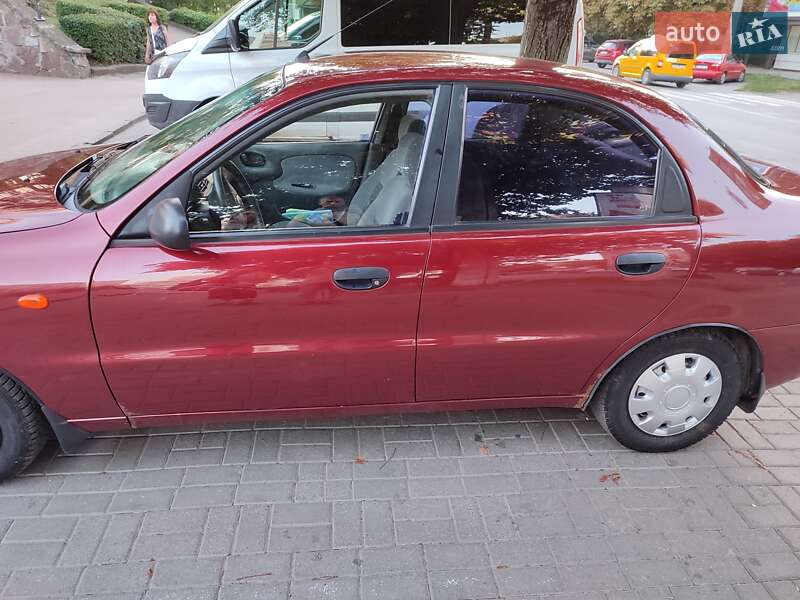 Седан Daewoo Lanos 2005 в Черновцах