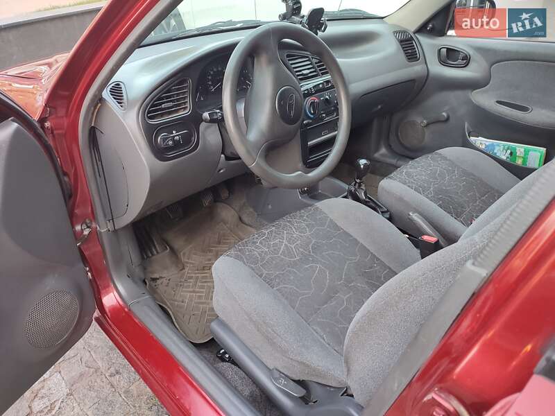 Седан Daewoo Lanos 2005 в Черновцах