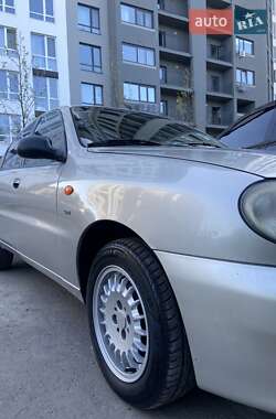 Седан Daewoo Lanos 2003 в 