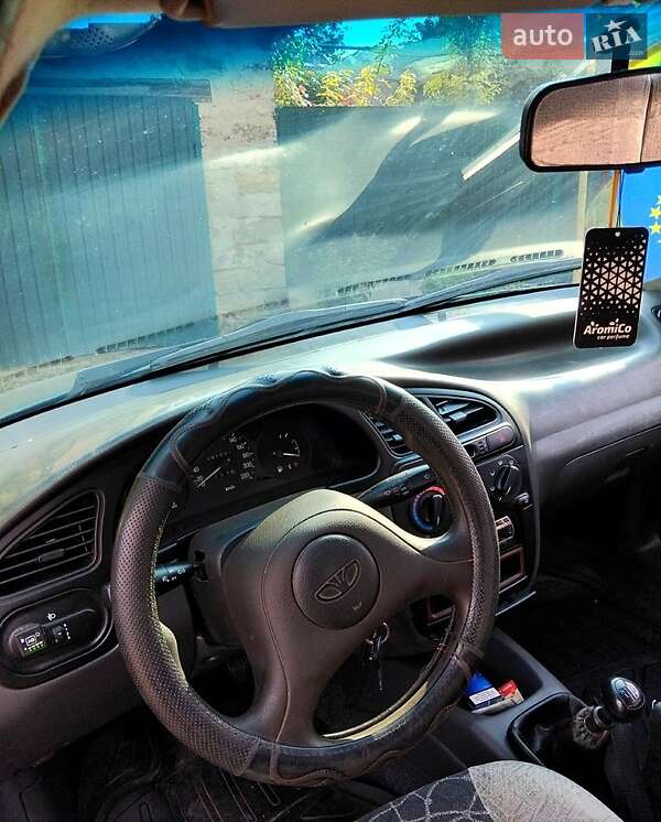 Седан Daewoo Lanos 2004 в Березовке