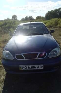 Седан Daewoo Lanos 2008 в Каневі