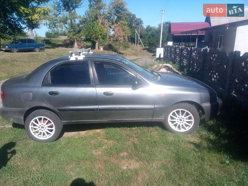 Седан Daewoo Lanos 2003 в Жашкове