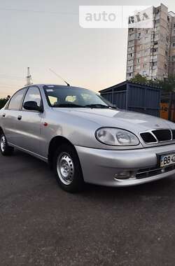 Седан Daewoo Lanos 2004 в Харкові