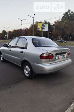 Седан Daewoo Lanos 2004 в Харкові