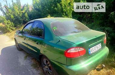 Седан Daewoo Lanos 2001 в Харькове