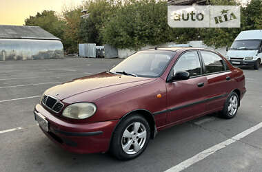 Седан Daewoo Lanos 2004 в Вишневому