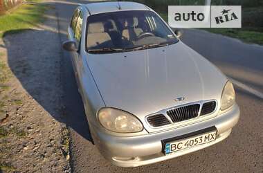 Седан Daewoo Lanos 2002 в Львові