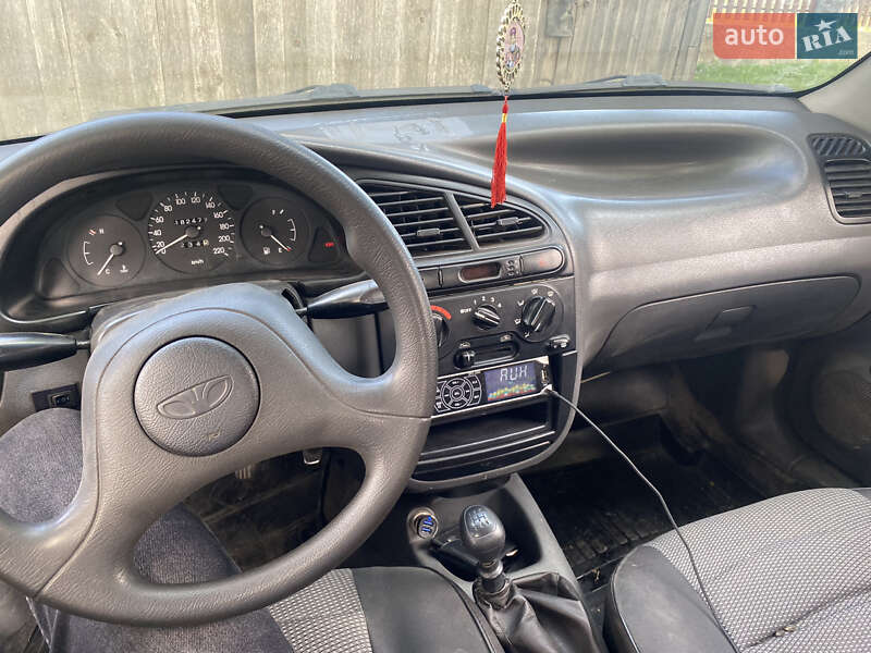 Седан Daewoo Lanos 2005 в Рокитном
