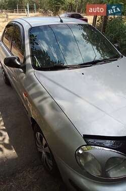 Седан Daewoo Lanos 2004 в 