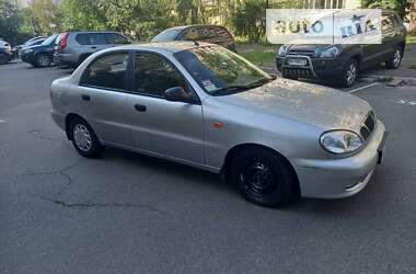 Седан Daewoo Lanos 2003 в Киеве