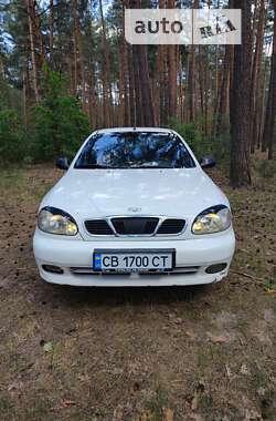 Седан Daewoo Lanos 2003 в Киеве