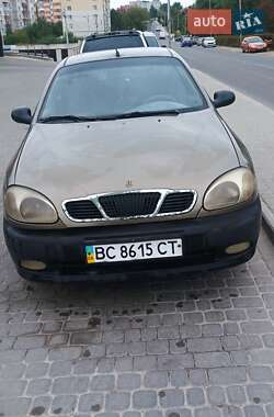 Седан Daewoo Lanos 2004 в Львові