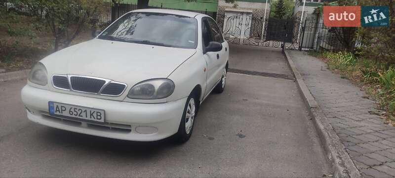 Седан Daewoo Lanos 2000 в Запорожье