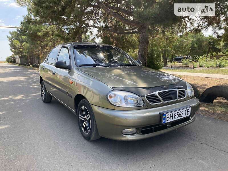 Седан Daewoo Lanos 2003 в Одессе