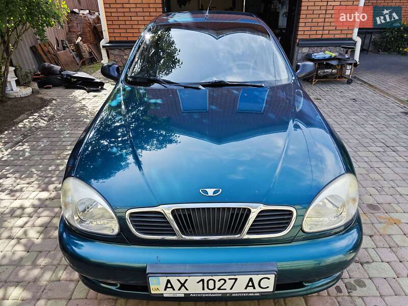 Седан Daewoo Lanos 2004 в Харькове