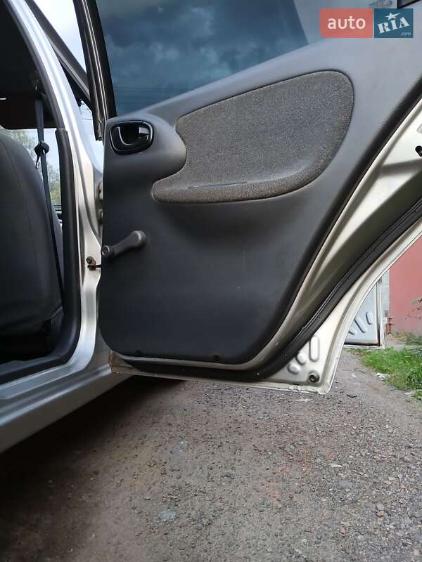 Седан Daewoo Lanos 2007 в Житомире