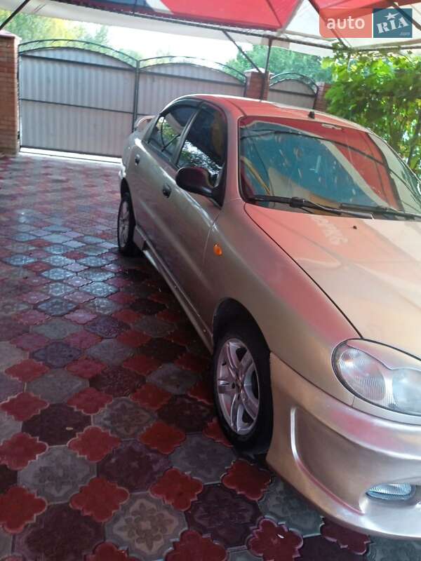 Daewoo Lanos 2008