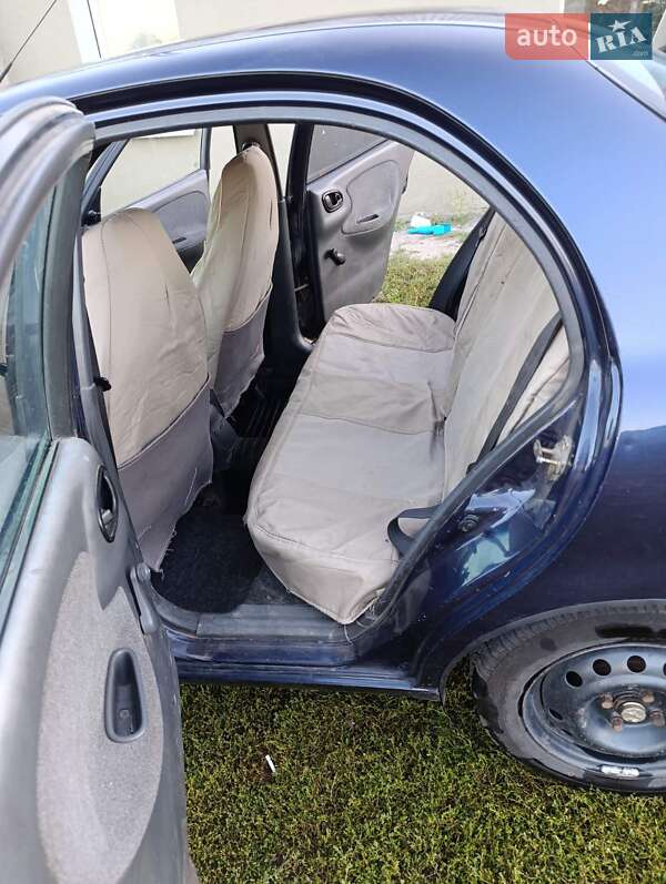 Седан Daewoo Lanos 2005 в Каменском