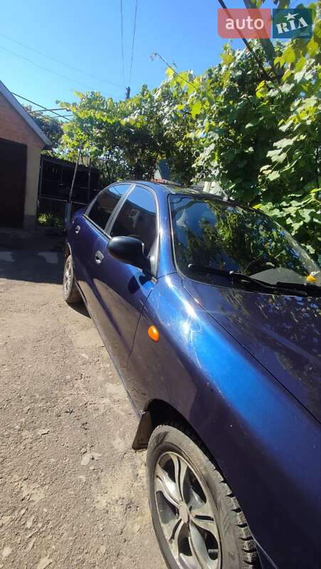 Седан Daewoo Lanos 2006 в Киеве