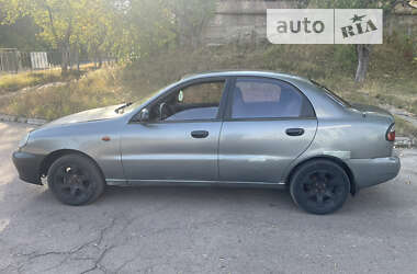 Седан Daewoo Lanos 2002 в Чернигове