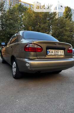 Седан Daewoo Lanos 2003 в Киеве