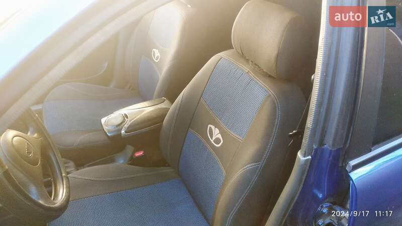 Седан Daewoo Lanos 2003 в Украинке