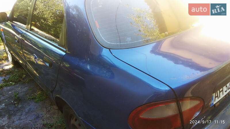 Седан Daewoo Lanos 2003 в Украинке
