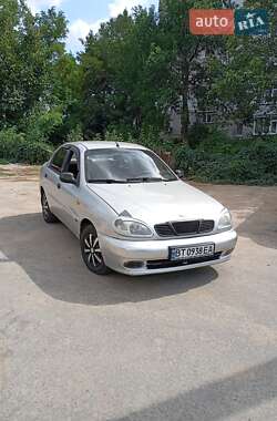 Седан Daewoo Lanos 2003 в 