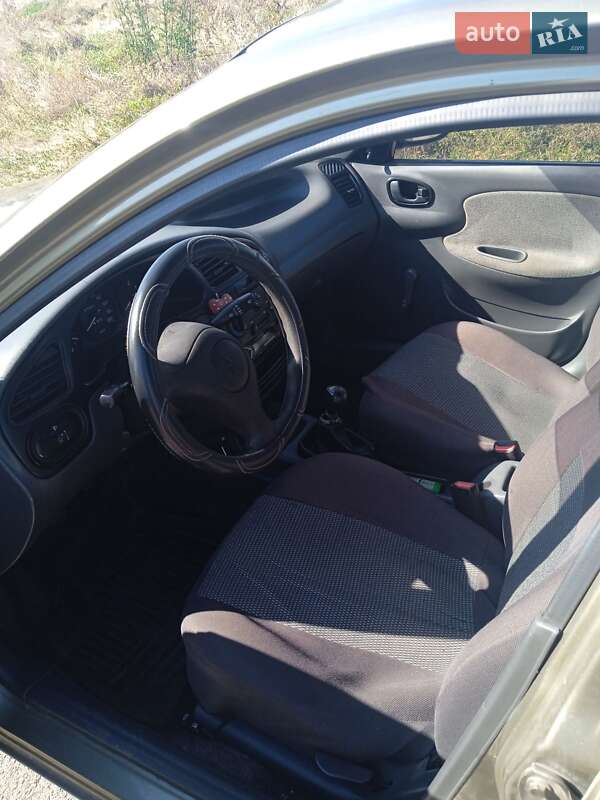Седан Daewoo Lanos 2007 в Киеве