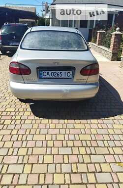 Седан Daewoo Lanos 2003 в Звенигородці