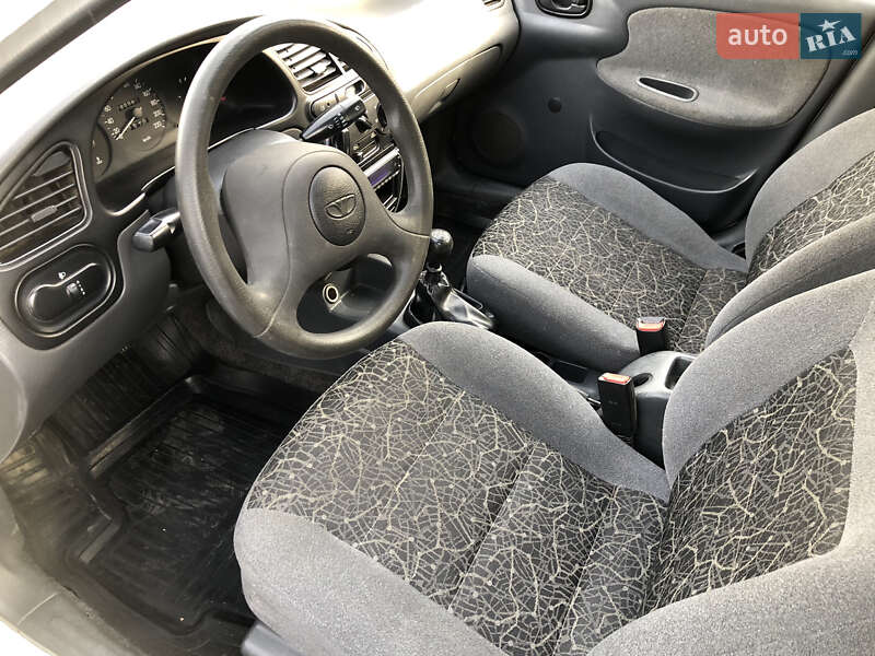 Седан Daewoo Lanos 2006 в Миколаєві